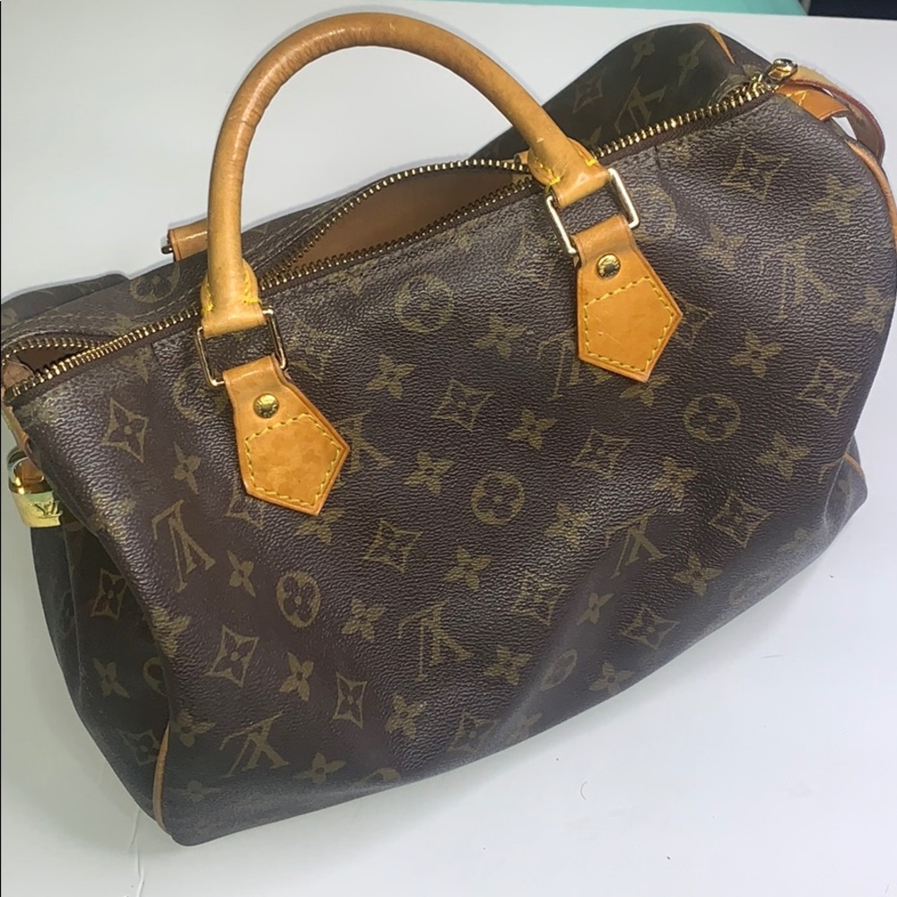 Lv Monogram Speedy 30